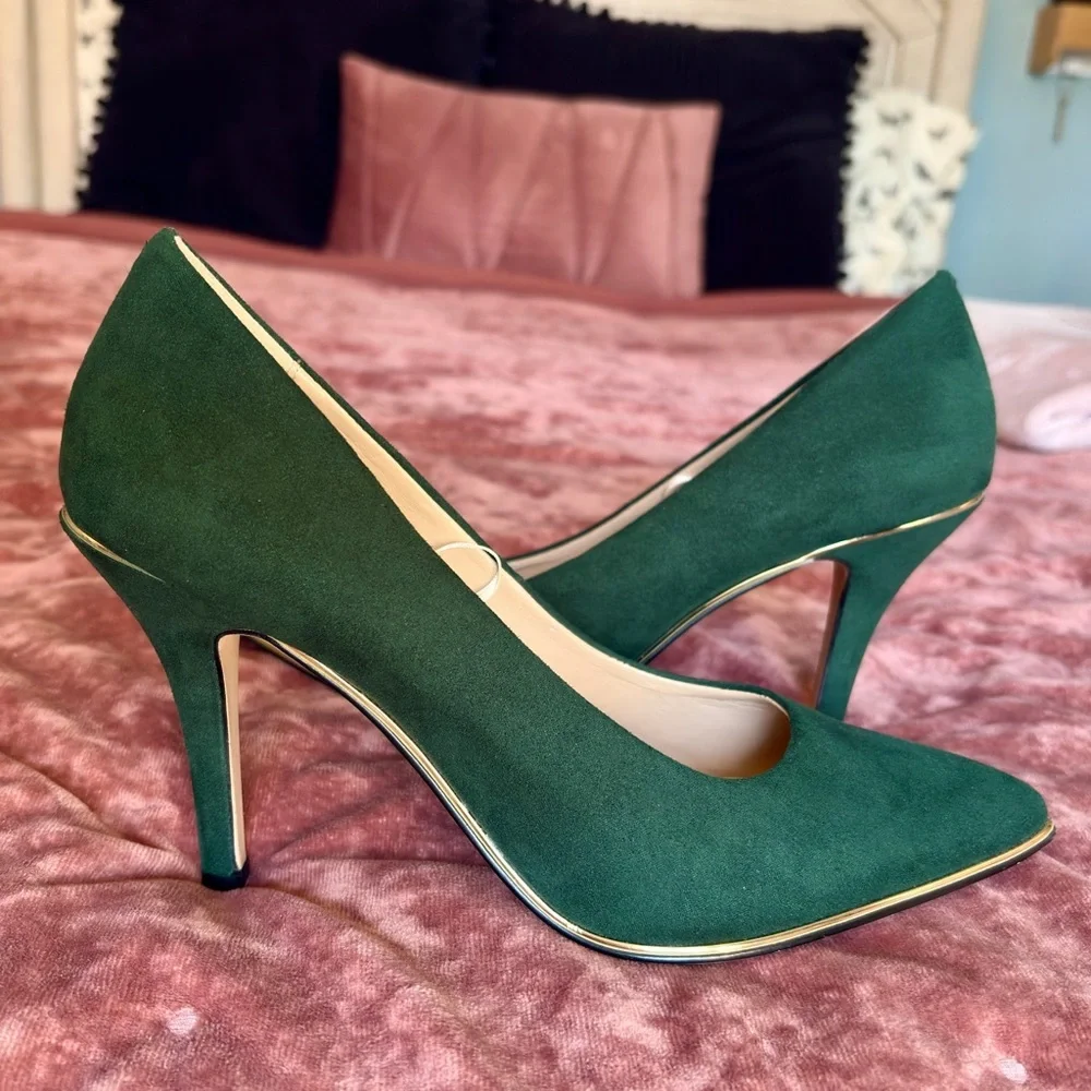 ANDREW MARC Emerald Green stiletto heels SZ5.5